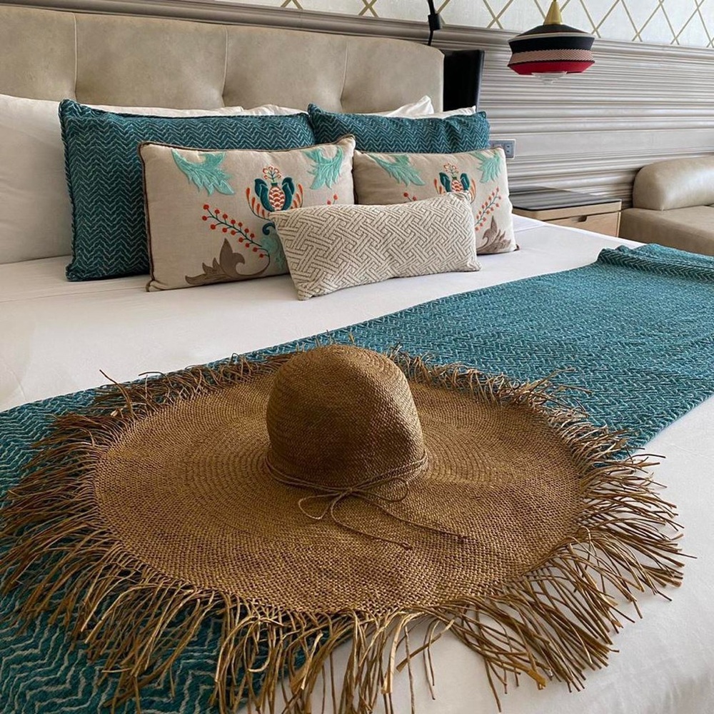Zara straw hat